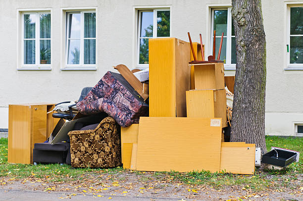 Yard Cleanup Services in Woodlake, CA